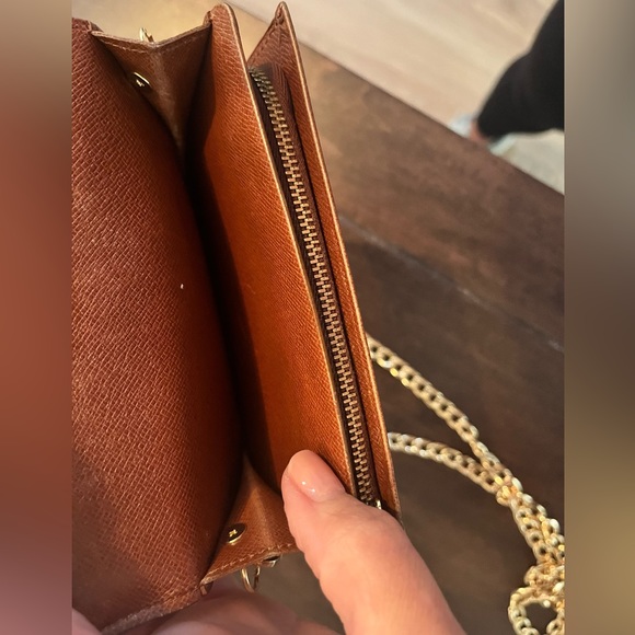 Louis Vuitton Monogram Porte Monnaie Wallet - Picture 14 of 15